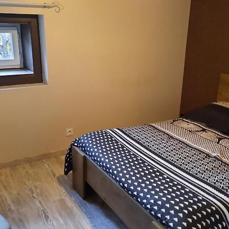 Les Mancelles Appartement Condé-sur-Sarthe Buitenkant foto
